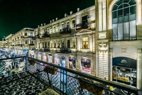 Apartment in Shaurma1 nizami street